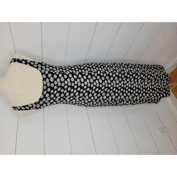 American Eagle Outfitters small black with white flowers sleeveless maxi dress - Picture 3 of 6